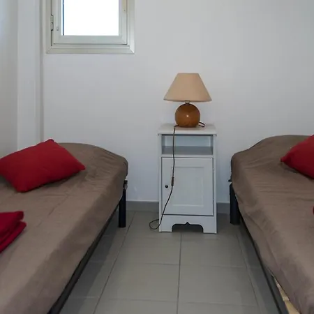 דירה T2 Au Lavandou, 4 Pers, Acces Plage, Wi-fi, Clim, Parking - Fr-1-803-62 לה לבאנדו