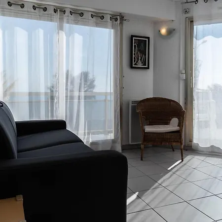 Апартаменти T2 Au Lavandou, Acces Plage, Climatisation, Parking, Pour 4 Personnes - Fr-1-803-62 Ле-Лаванду